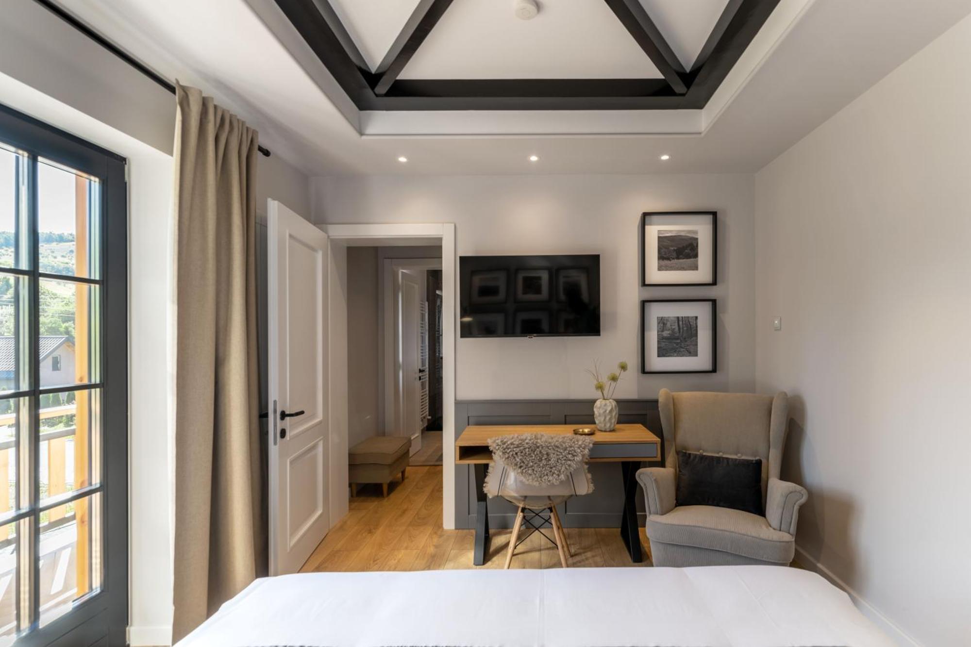 Casa Roben Hotel Rîu de Mori Екстериор снимка