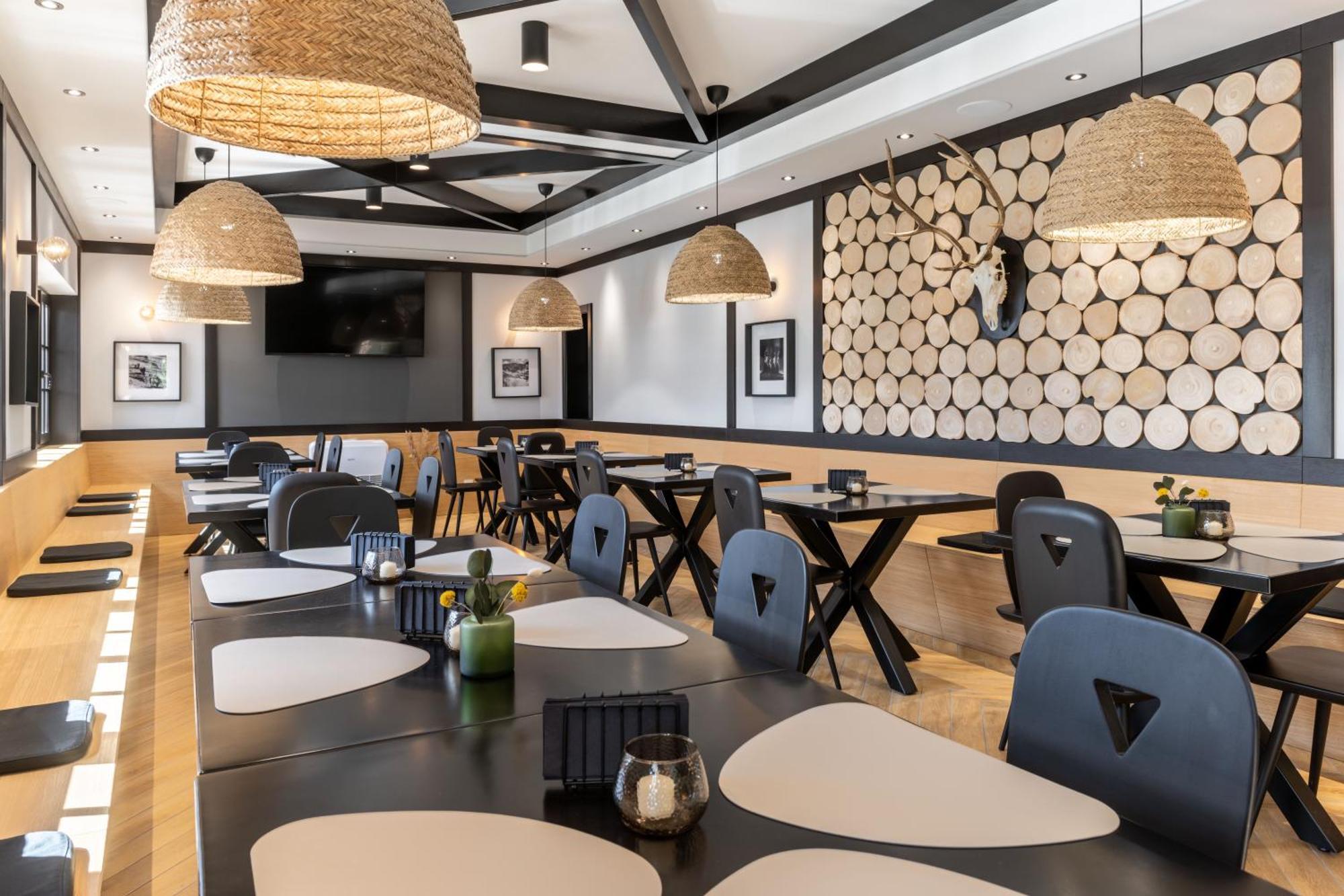 Casa Roben Hotel Rîu de Mori Екстериор снимка