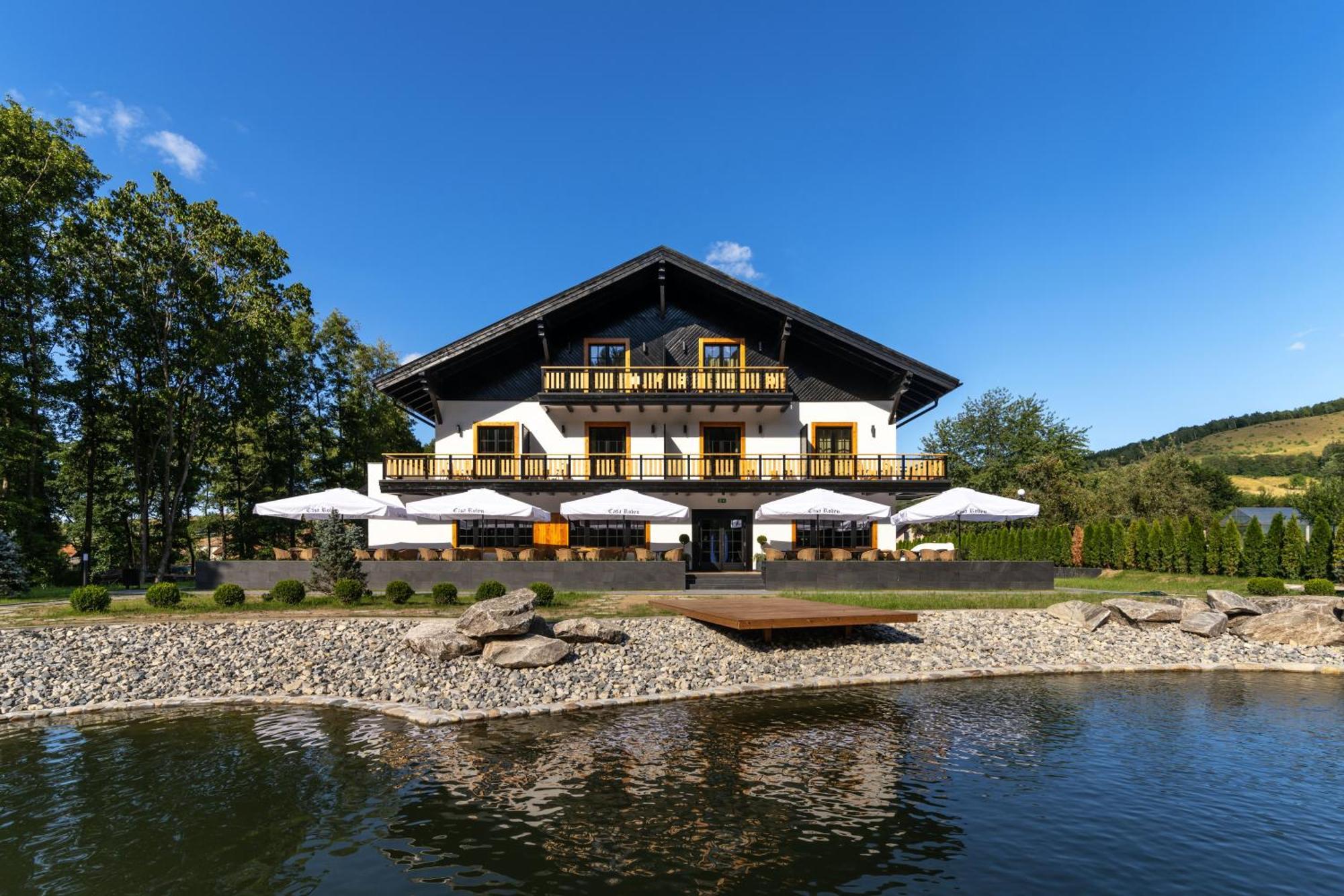 Casa Roben Hotel Rîu de Mori Екстериор снимка