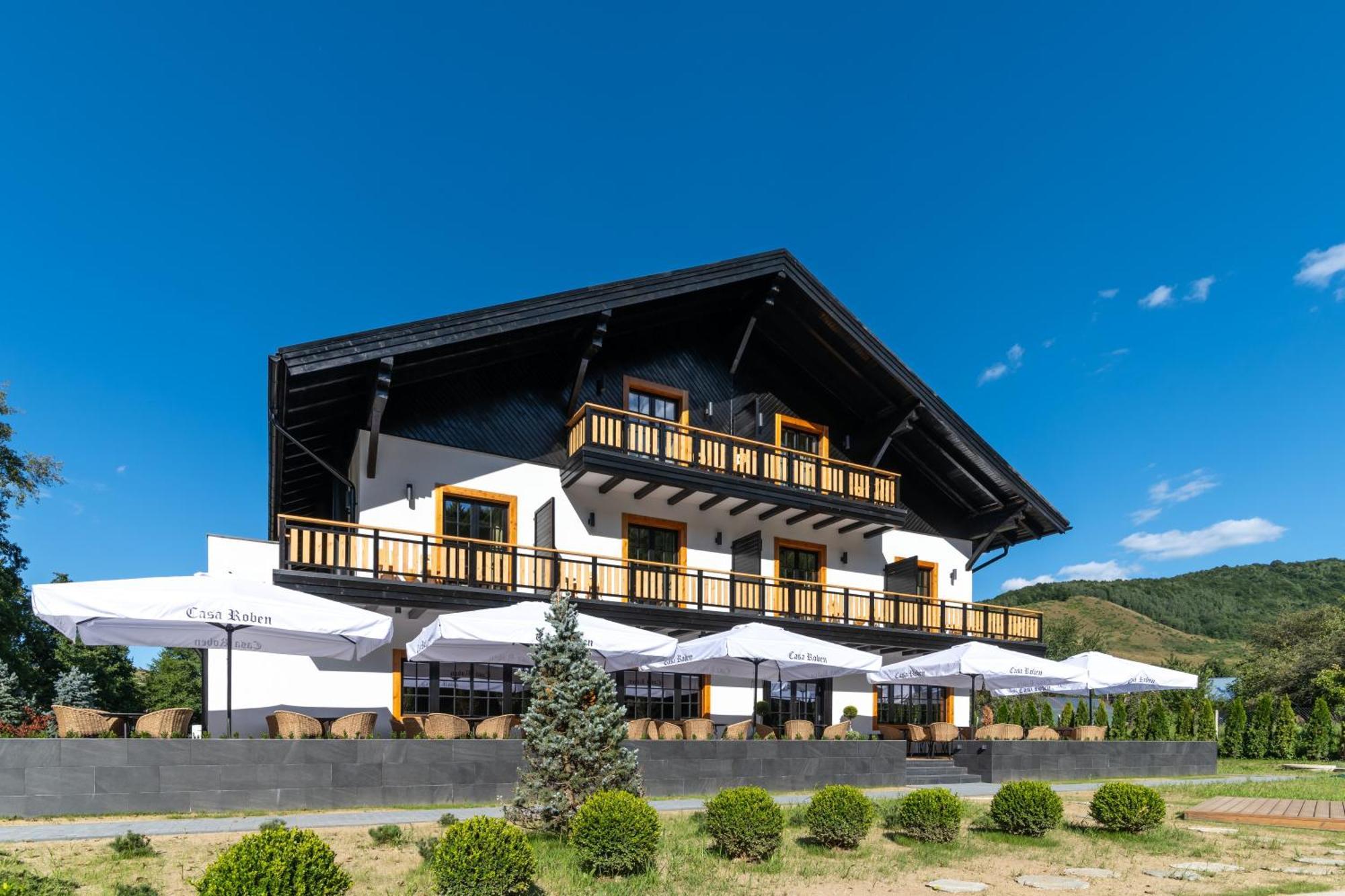 Casa Roben Hotel Rîu de Mori Екстериор снимка